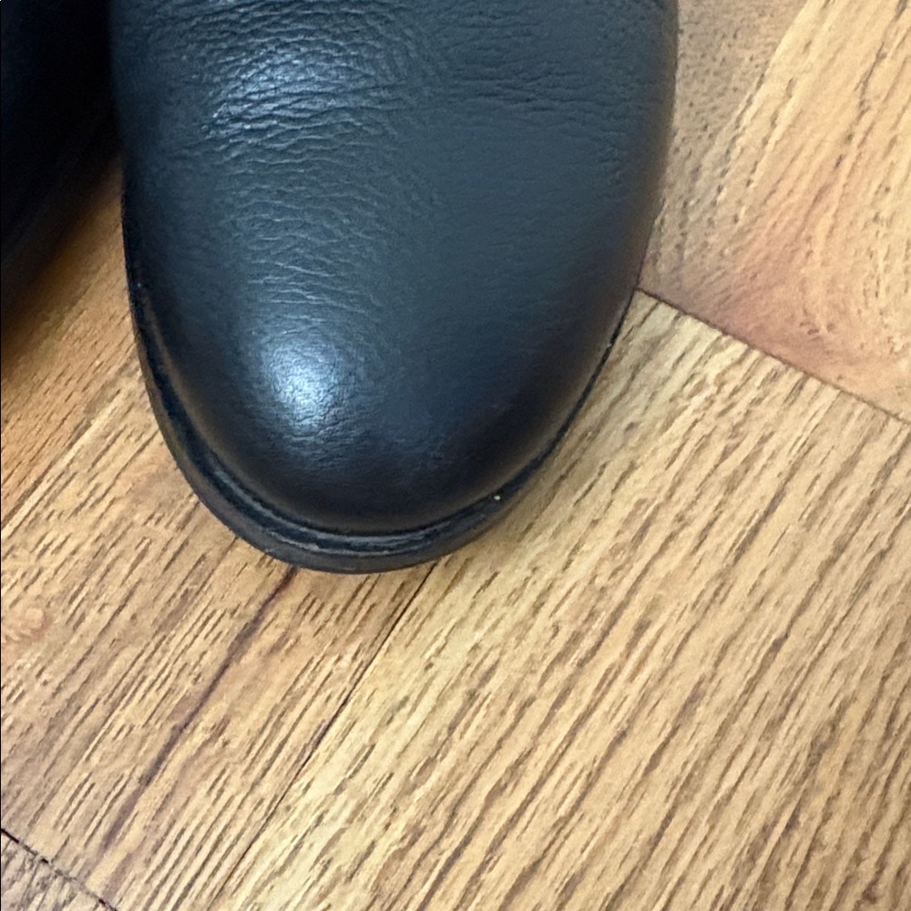 Tory Burch Gemini Link Boots - Picture 5 of 9